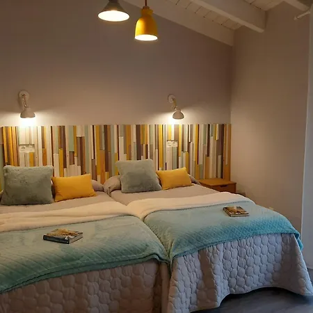 El Vallin De Lan Semesterbostad Cerezales del Condado